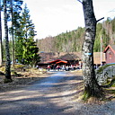 ** PLEASE DESCRIBE THIS IMAGE **